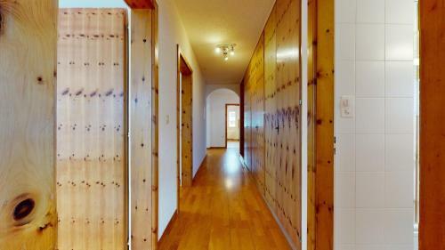 Apartment In Crans-montana For 7 Persons, Covered Parking
