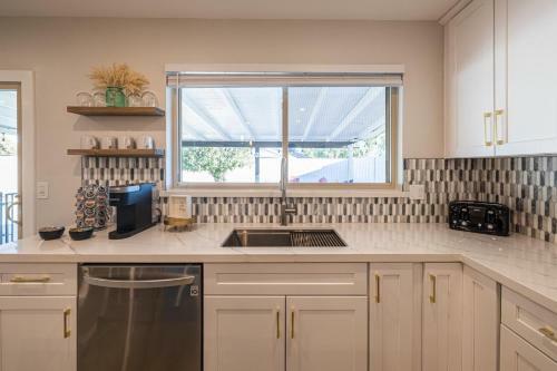 Mesa Gable Home