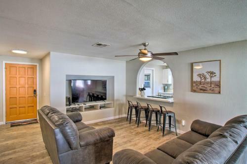 Mesa Home With Fenced Yard, Walk To Sloan Park!