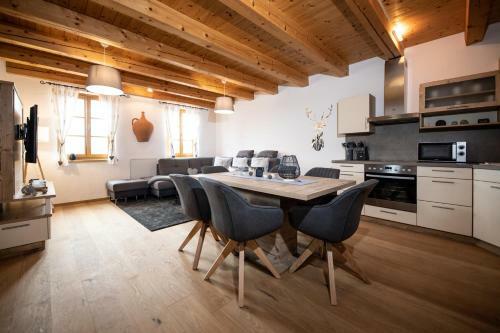 Wiener�s Kellerst�ckl