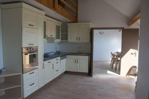 Enjoy Square - Spacious Holiday Home Near Maredsous