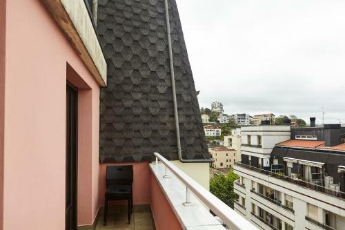 Tabuyo Apartment By Basquehomes