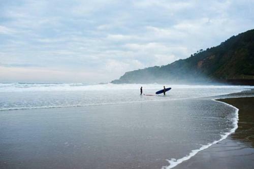 Zurriola Beachfront Luxury Apartment