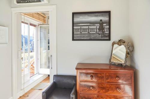 Prim Apartment By Basque Homes