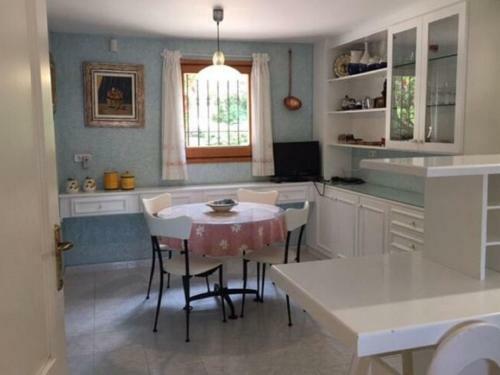 Spacious Villa In Romanya de La Selva With Swimming Pool