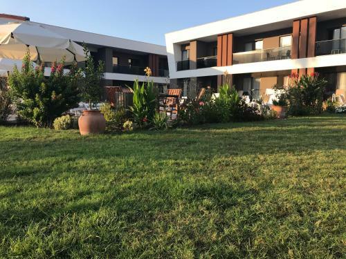 Mandalina Apartments