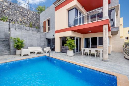 Villa Supermakar10 - Green Palm