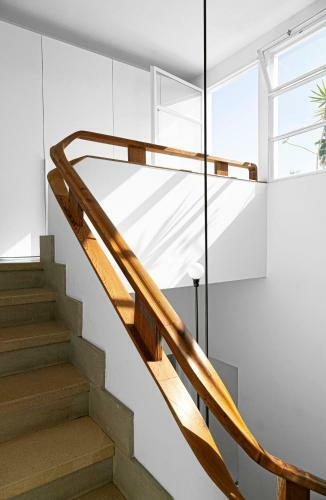 Luxury Modernist Design Townhouse With Garden