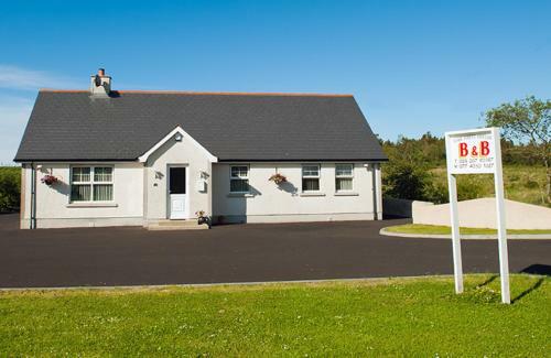 Bed & Breakfast Clare Forest Cottage