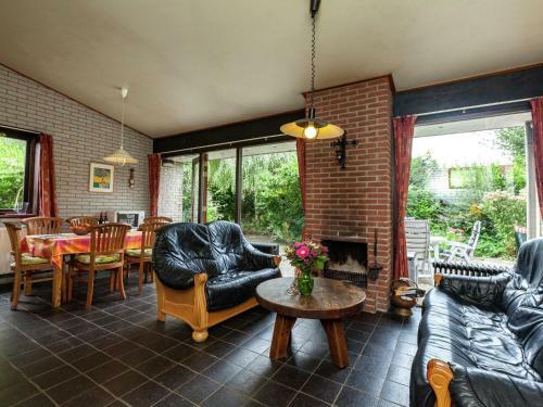 Quaint Holiday Home In Kamperland With Garden