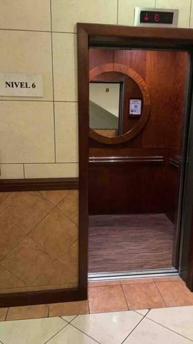 Apartamento Zona 10 Con Piscina
