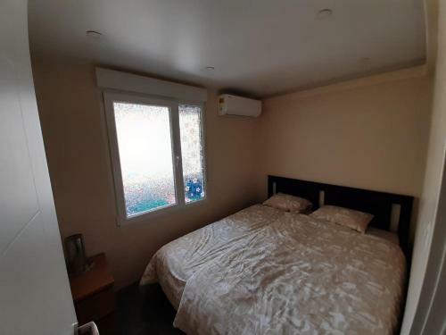 Apartamento Modern Huge Appartement, Just 100 M From The Beach