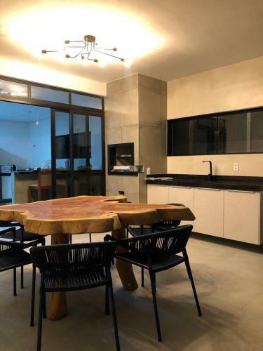 Casa Incr�vel Na Barra de S�o Miguel