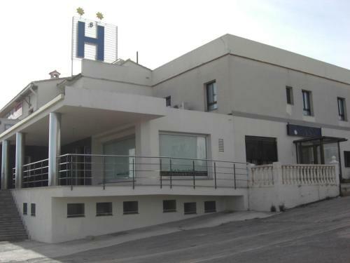 Hostal Mill�n