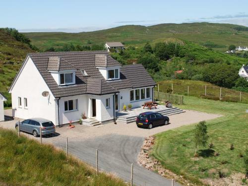 Taigh An Tuath