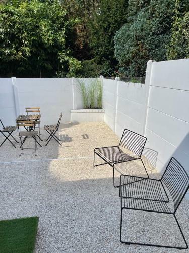 Unique Luxury Apartment With Cosy Garden!