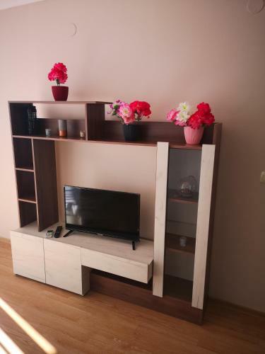 Seaview Apartment Complex Karia