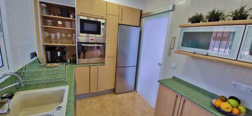Magn�fica Y Espaciosa Villa Con Piscina Y Jardin