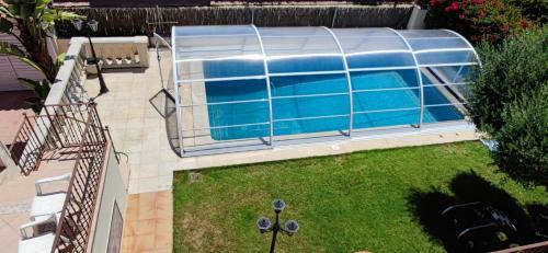 Magn�fica Y Espaciosa Villa Con Piscina Y Jardin