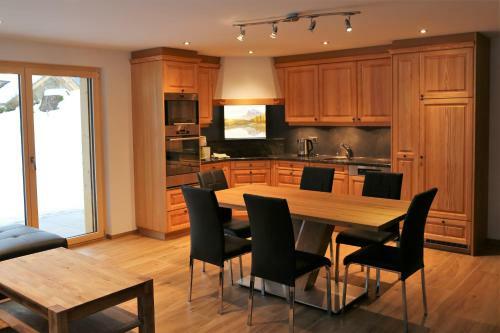 Apartamentos Chalet Mila