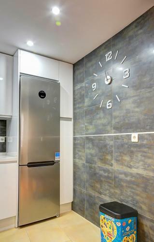 Deluxe Apartment San Julian With Parking