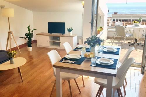 Sea View Apartment Elena