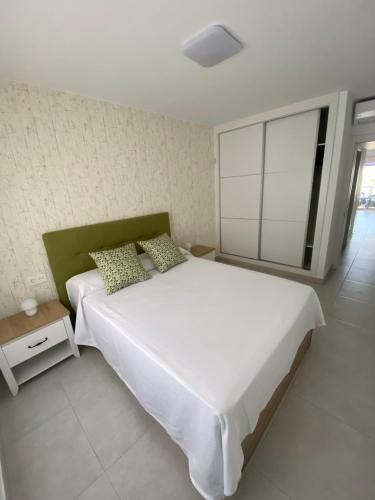 Apartamento Piso Tranquilo,piscina Comunitaria.zona Tur�stica