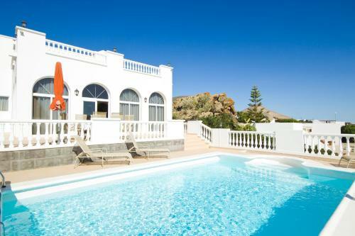 Stunning Detached Villa With Unspoiled Views - All You Need And More!