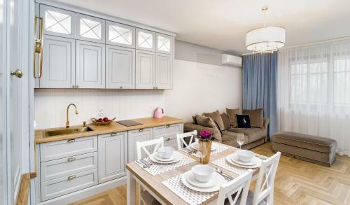 Apartament ,,cesarski Dw�r?