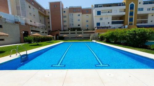 Apartamento �tico Con Piscina Y Barbacoa