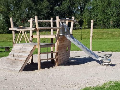 Chalet Recreatiepark de Friese Wadden1