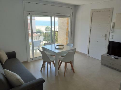 Apartamentos Dins Mar Apto. 4