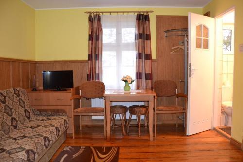 Hotel O?rodek Bajka 3