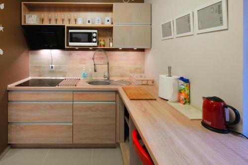 Holiday Home, Lukecin