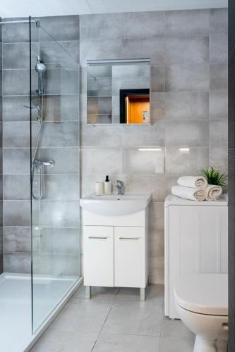 Easy Rent Apartments - Smart 316