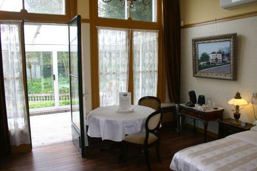 Hostal Pension 't Huys Grol
