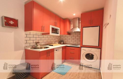 Apartamento Carihuela. Los Nidos Deluxe. 2� Linea de Playa.