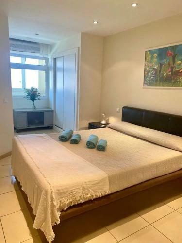 Central 2 Bedroom Apartment In La Nogalera