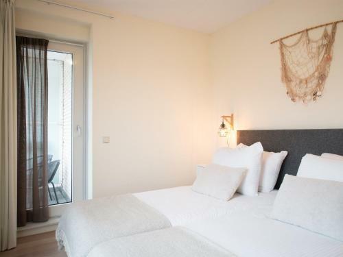 Short Stay Beach Apartment II