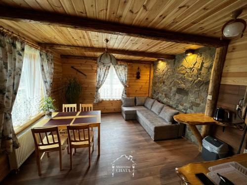 Apartamento Bieszczady Noclegi "muzyczna Chata"