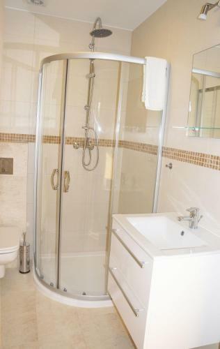 Jask�?ka - Pokoje I Apartament Przy Pla?y