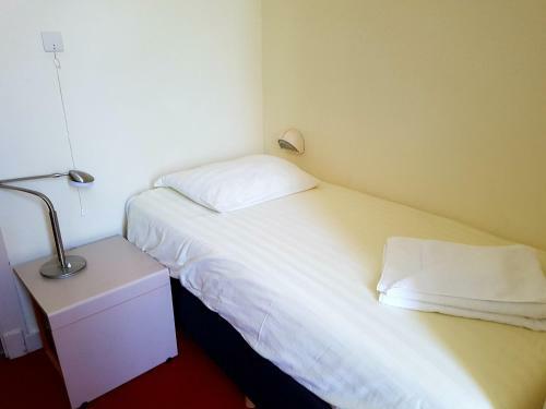Hotel 2000