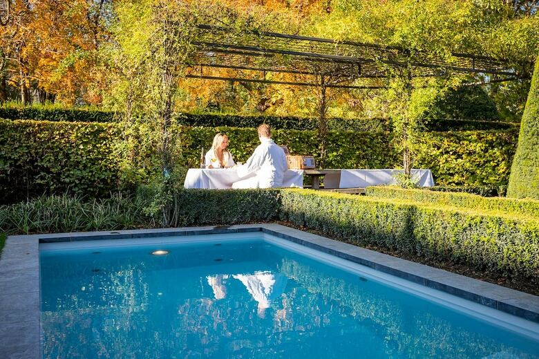 Hotel Hoogenweerth Suites