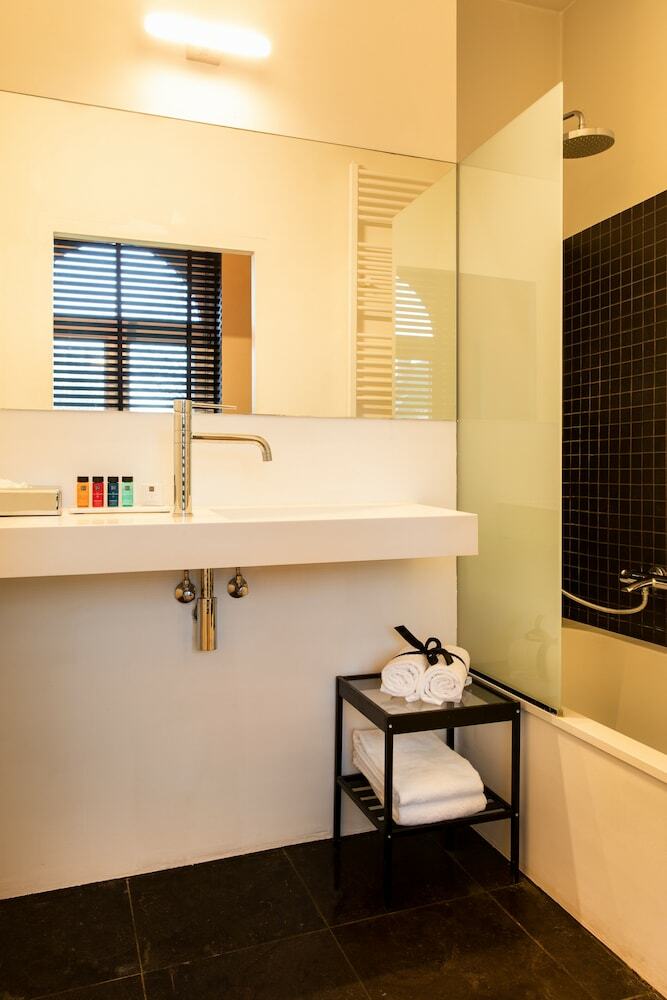 Hotel Hoogenweerth Suites