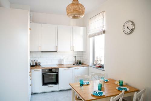 Apartament 28