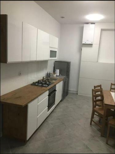 Apartamento 13 Posterunek