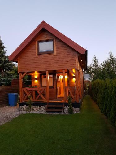 Pokoje Go?cinne Domki Apartamenty Awer