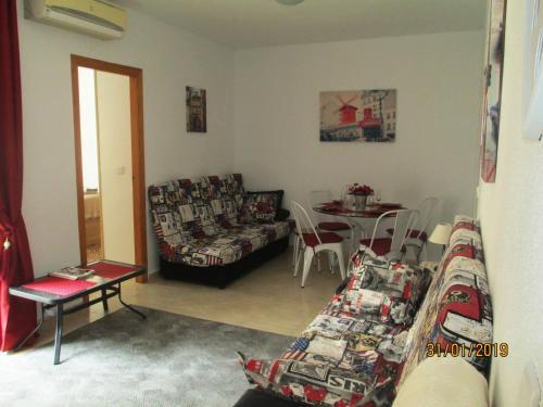 Apartamento Vicente Blasco Ib��ez,136-138