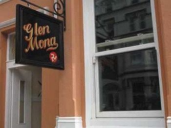 Hostal Glen Mona