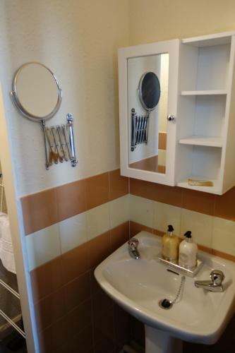 Rathvale Self-catering Apartments